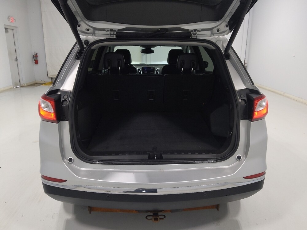 2020 Chevrolet Equinox in Columbus, OH 43228 - 18136946 29