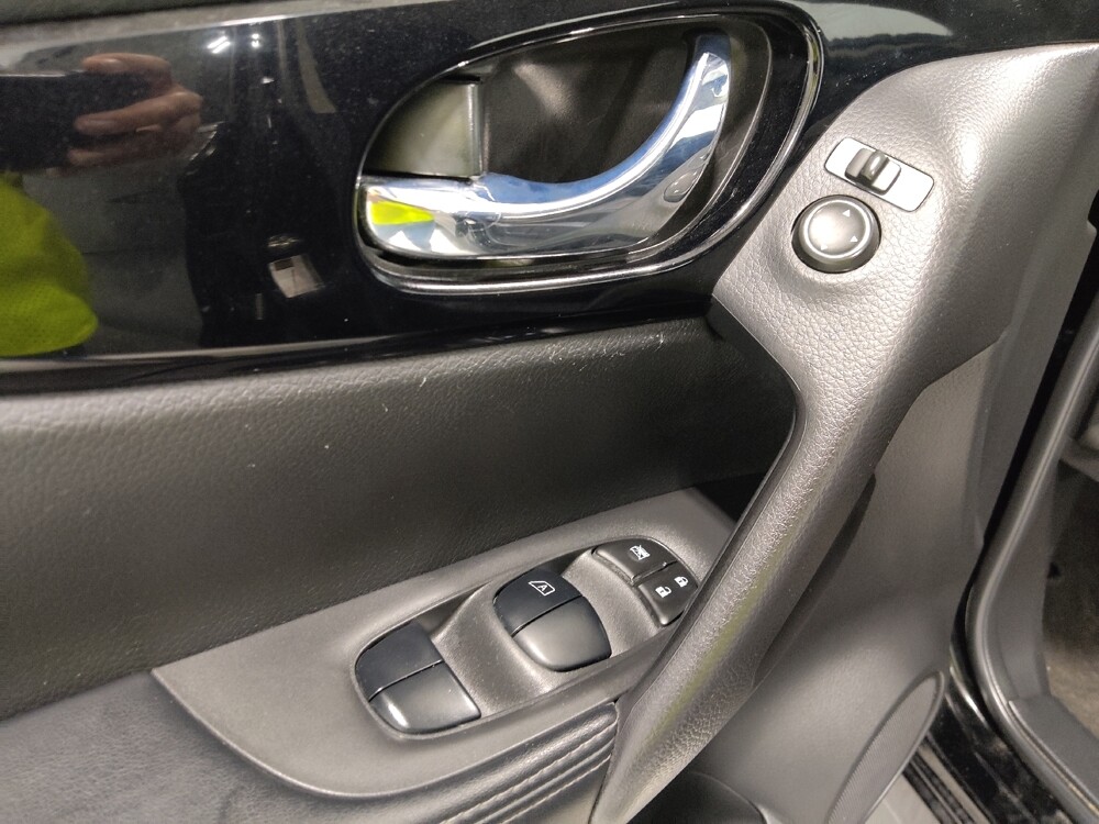 2019 Nissan Rogue Sport in Columbus, OH 43228 - 18136948 27