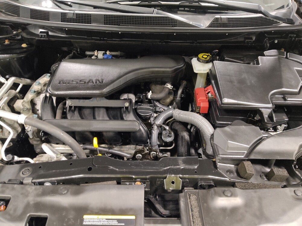 2019 Nissan Rogue Sport in Columbus, OH 43228 - 18136948 30