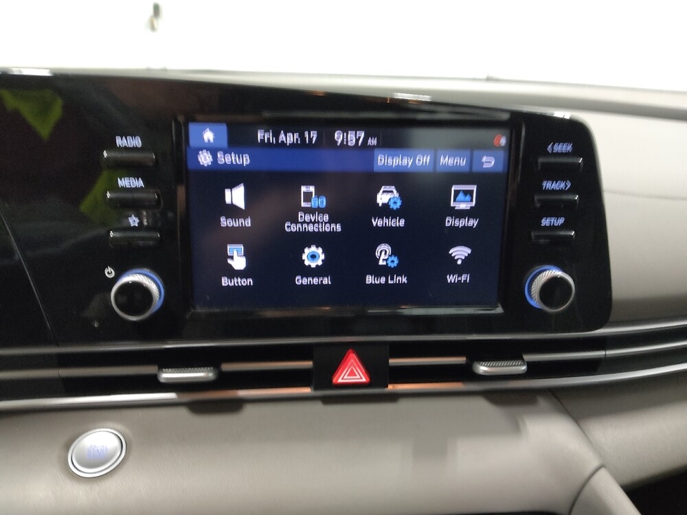 2022 Hyundai Elantra in Columbus, OH 43228 - 18136949 25