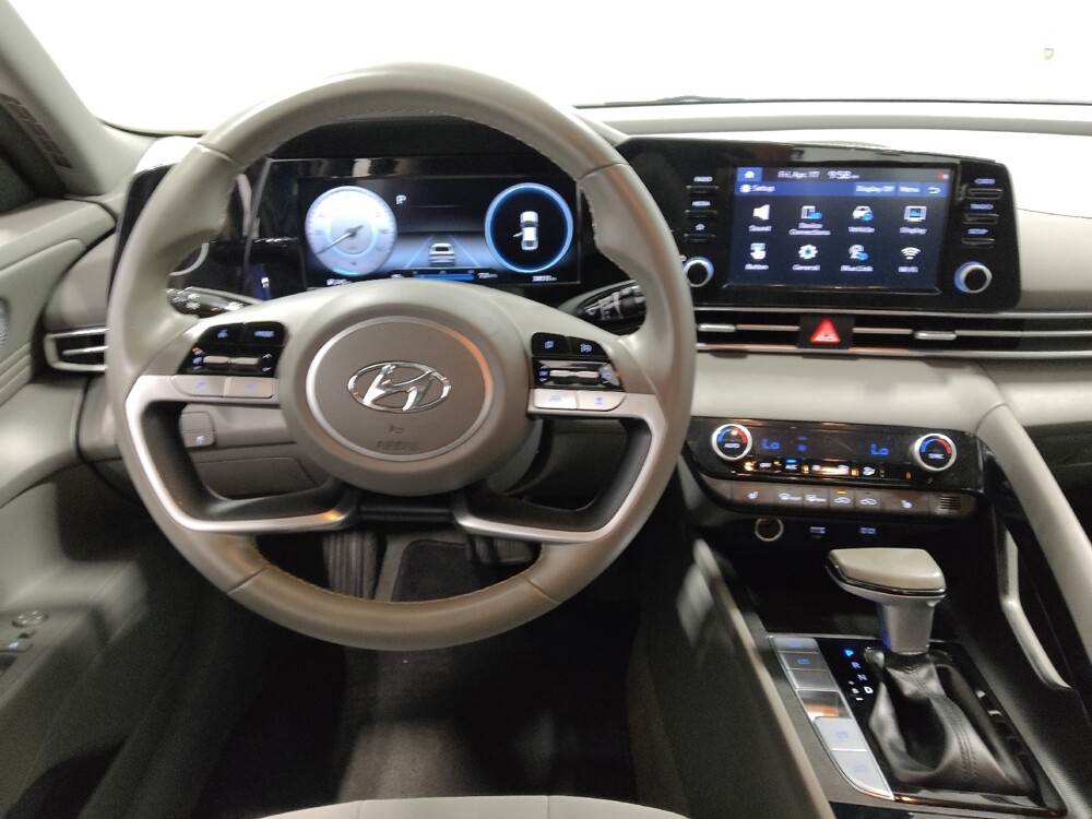 2022 Hyundai Elantra in Columbus, OH 43228 - 18136949 22