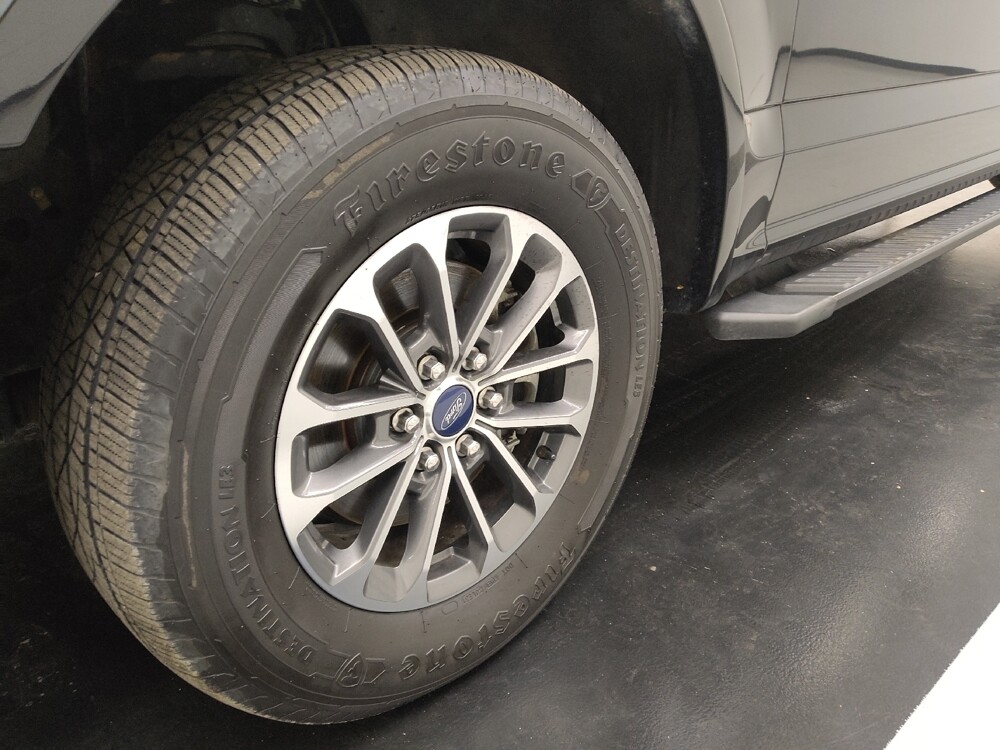 2018 Ford F150 in St. Louis, MO 63136 - 18136951 31