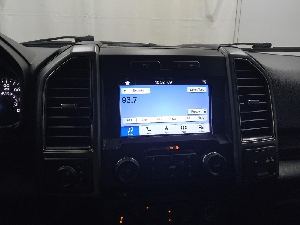 2018 Ford F150 in St. Louis, MO 63136 - 18136951 25