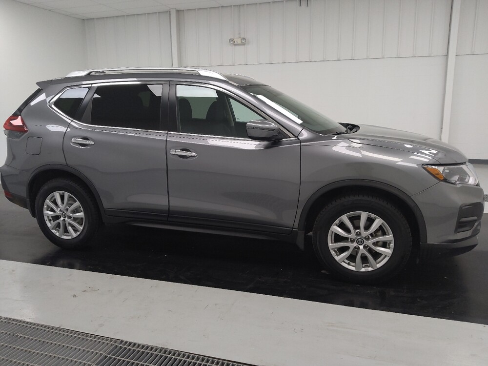 2018 Nissan Rogue in St. Louis, MO 63136 - 18136952 11