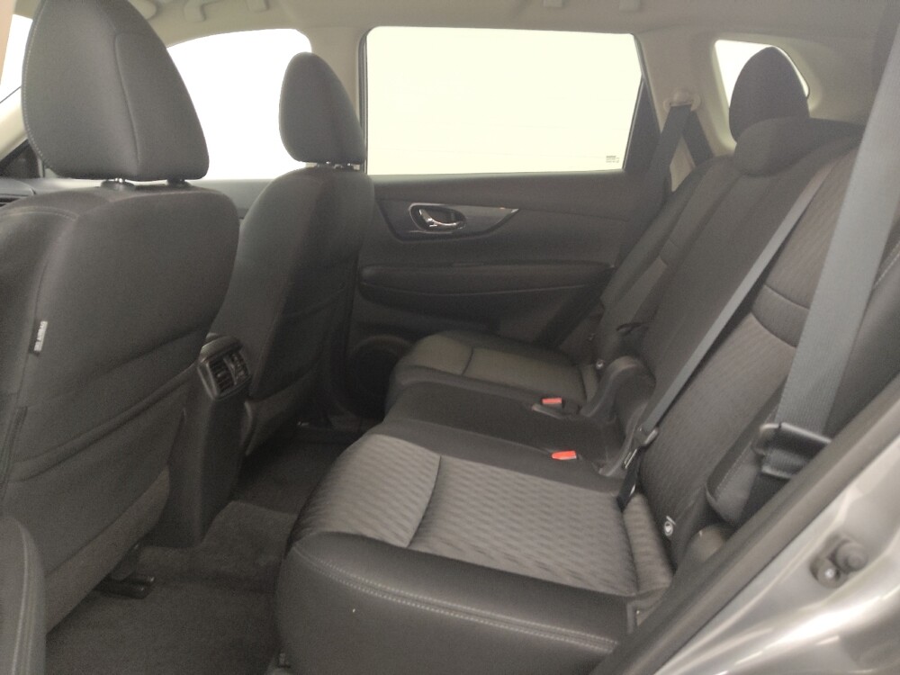 2018 Nissan Rogue in St. Louis, MO 63136 - 18136952 18