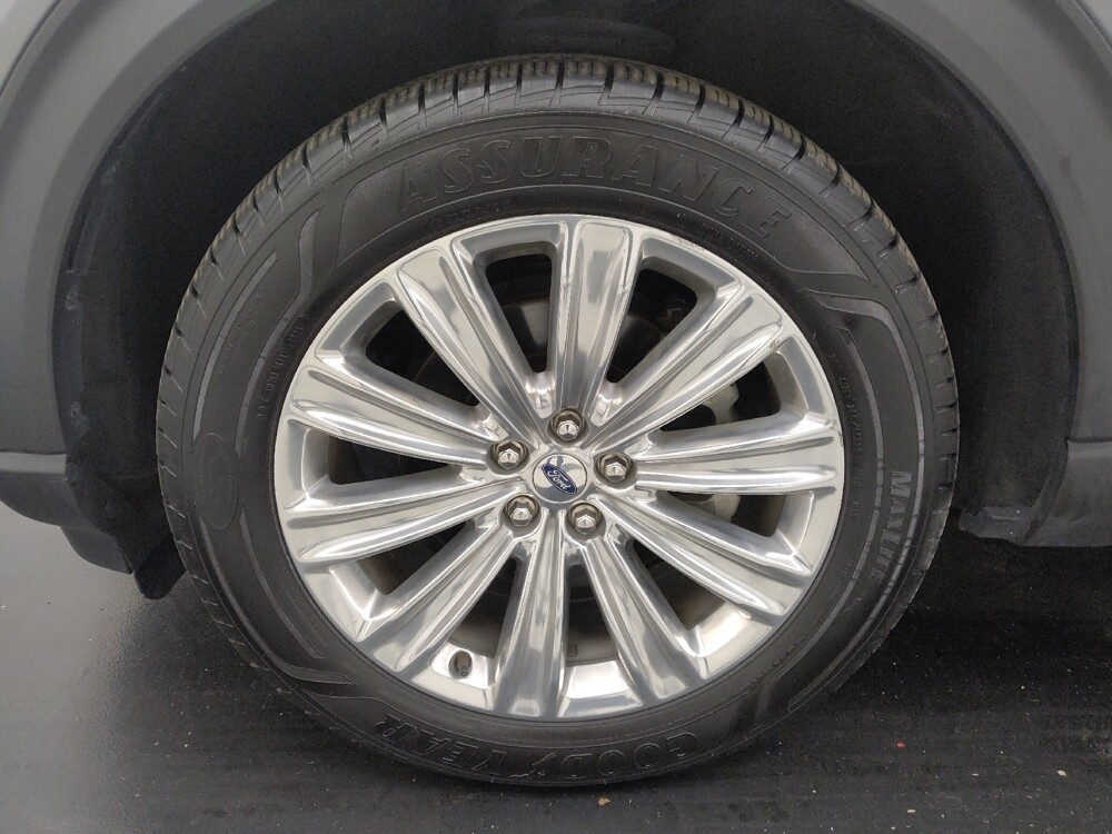 2021 Ford Explorer in St. Louis, MO 63136 - 18136953 31