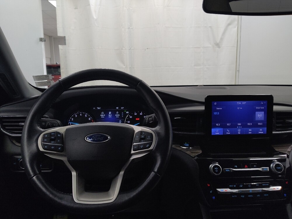 2021 Ford Explorer in St. Louis, MO 63136 - 18136953 22