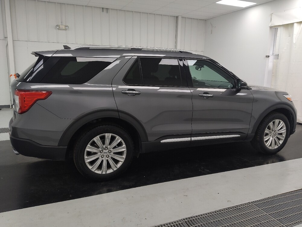 2021 Ford Explorer in St. Louis, MO 63136 - 18136953 10