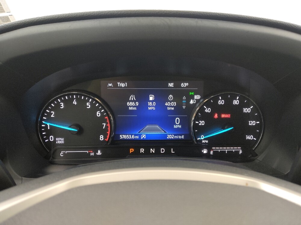2021 Ford Explorer in St. Louis, MO 63136 - 18136953 23