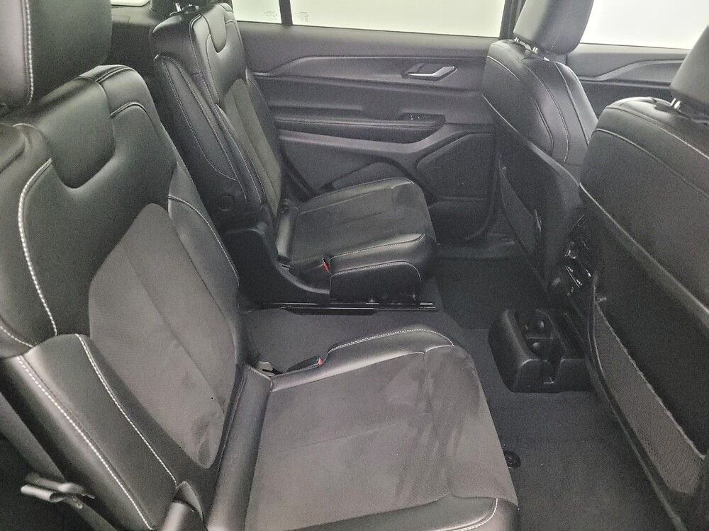 2023 Jeep Grand Cherokee L in New Castle, DE 19720 - 18136954 19