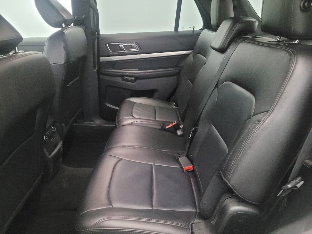 2018 Ford Explorer in Pittsburgh, PA 15237 - 18136962 18
