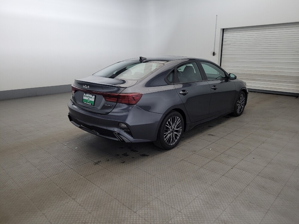 2023 Kia Forte in Pittsburgh, PA 15237 - 18136963 9