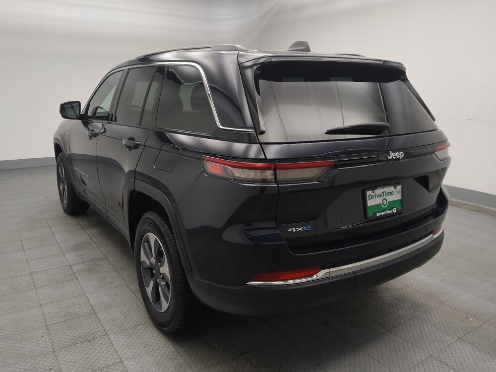 2024 Jeep Grand Cherokee in Des Moines, IA 50310 - 18136980 5
