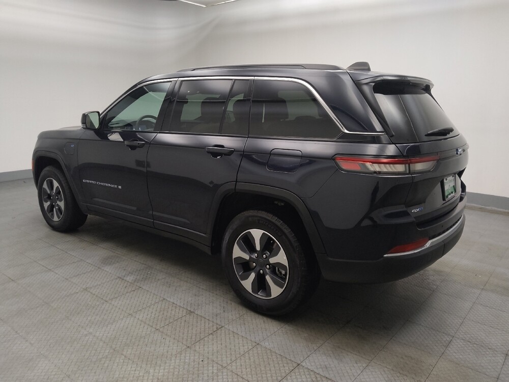 2024 Jeep Grand Cherokee in Des Moines, IA 50310 - 18136980 3