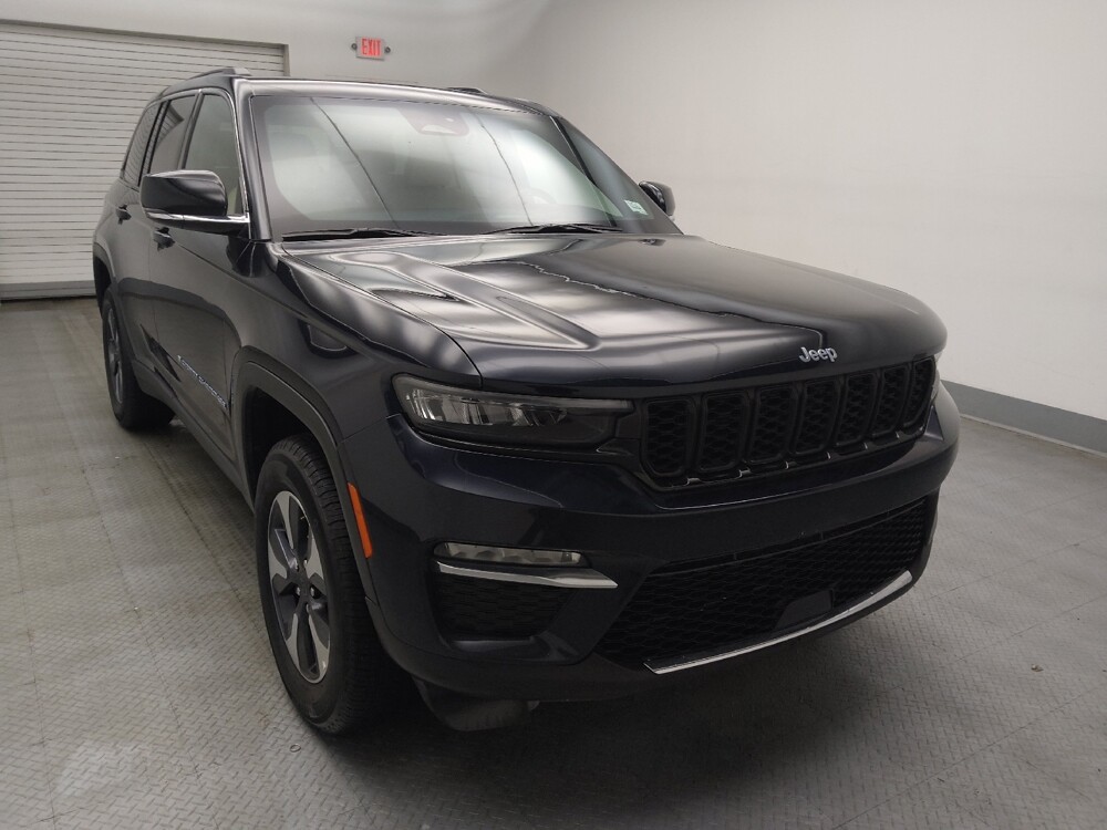 2024 Jeep Grand Cherokee in Des Moines, IA 50310 - 18136980 13