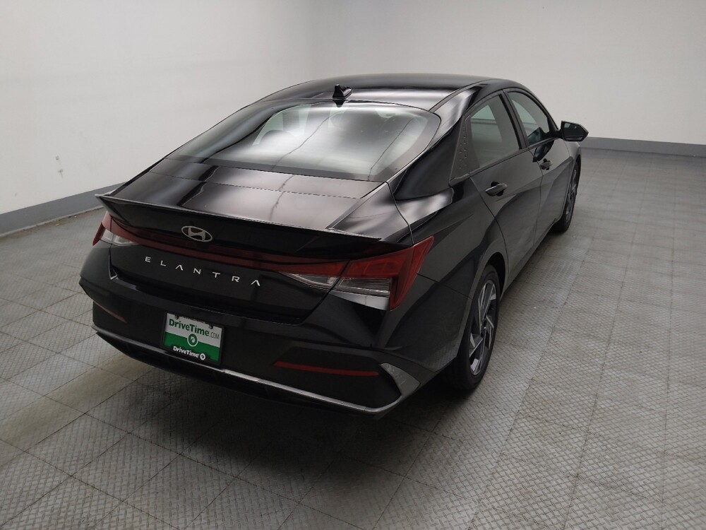 2025 Hyundai Elantra in Lombard, IL 60148 - 18136983 9