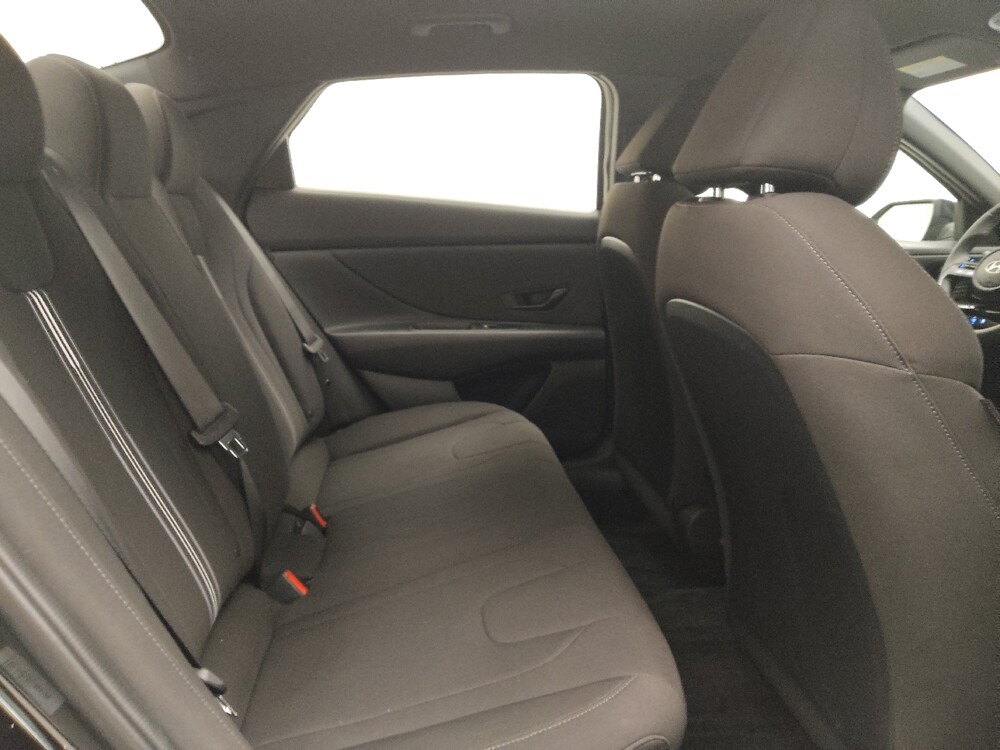 2025 Hyundai Elantra in Lombard, IL 60148 - 18136983 19