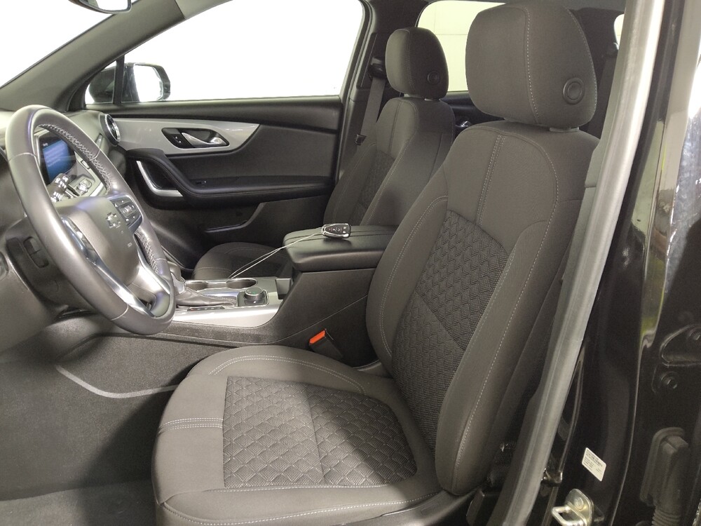 2019 Chevrolet Blazer in Midlothian, IL 60445 - 18136985 17