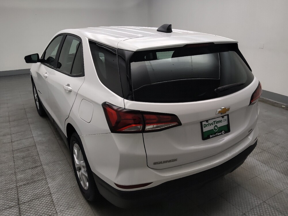 2024 Chevrolet Equinox in Lombard, IL 60148 - 18136988 5