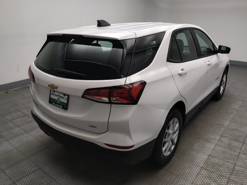 2024 Chevrolet Equinox in Lombard, IL 60148 - 18136988 9
