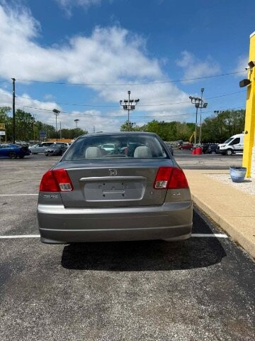 2005 Honda Civic in Indianapolis, IN 46222-4002 - 18136992 3