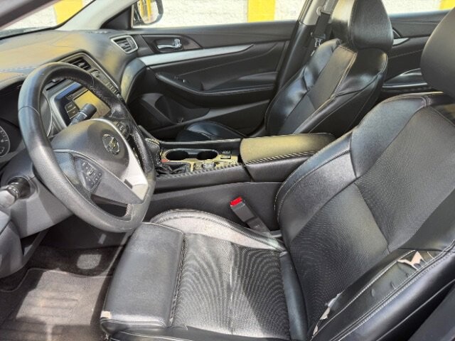 2018 Nissan Maxima in Indianapolis, IN 46222-4002 - 18136994 6