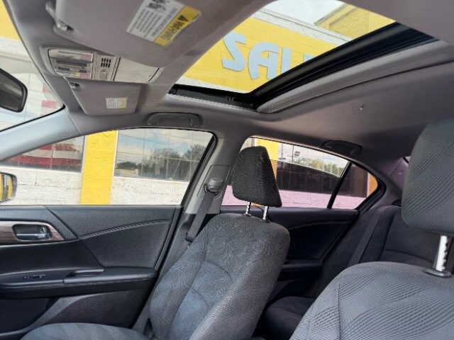2017 Honda Accord in Indianapolis, IN 46222-4002 - 18136995 8
