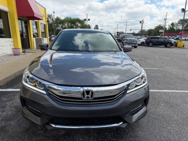 2017 Honda Accord in Indianapolis, IN 46222-4002 - 18136995 2