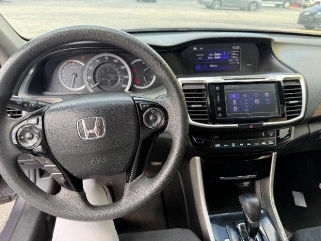 2017 Honda Accord in Indianapolis, IN 46222-4002 - 18136995 7