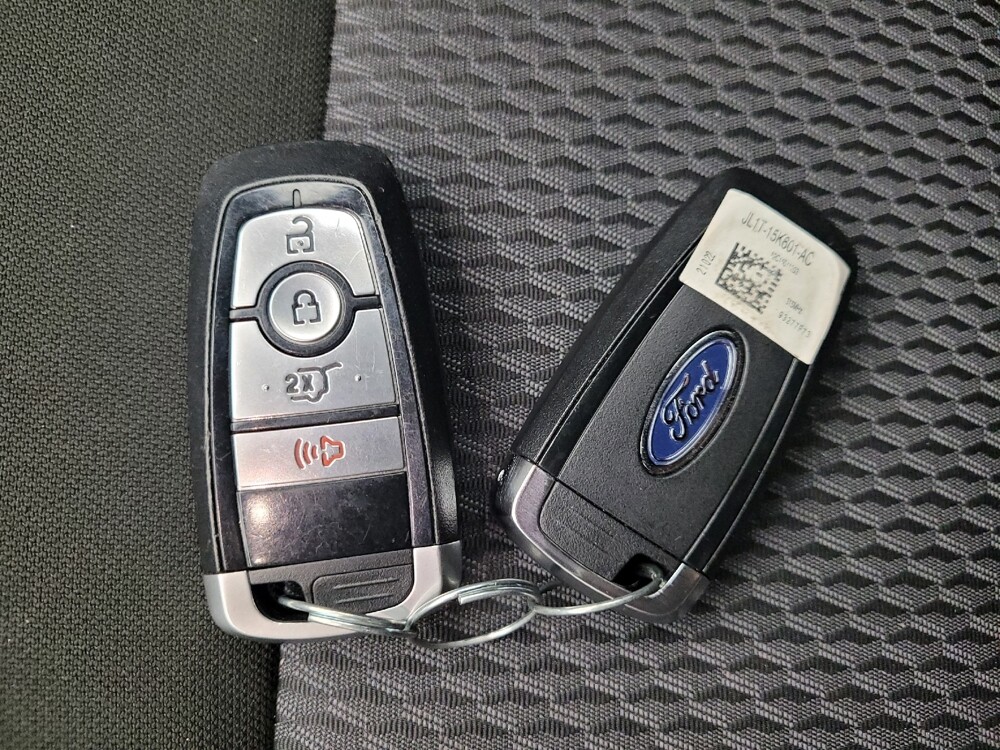 2022 Ford Explorer in Eastpointe, MI 48021 - 18136998 32