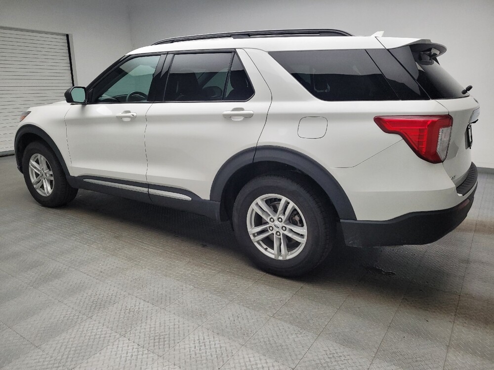 2022 Ford Explorer in Eastpointe, MI 48021 - 18136998 3