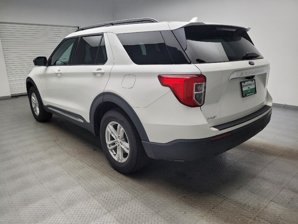 2022 Ford Explorer in Eastpointe, MI 48021 - 18136998 5