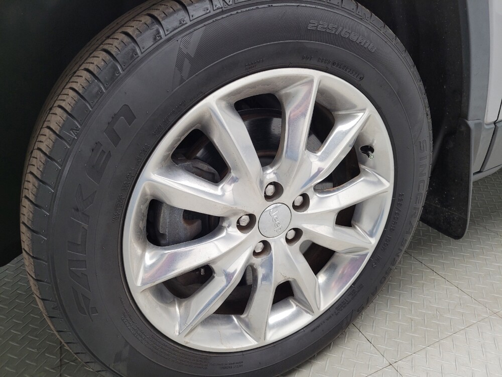2016 Jeep Cherokee in Taylor, MI 48180 - 18136999 31