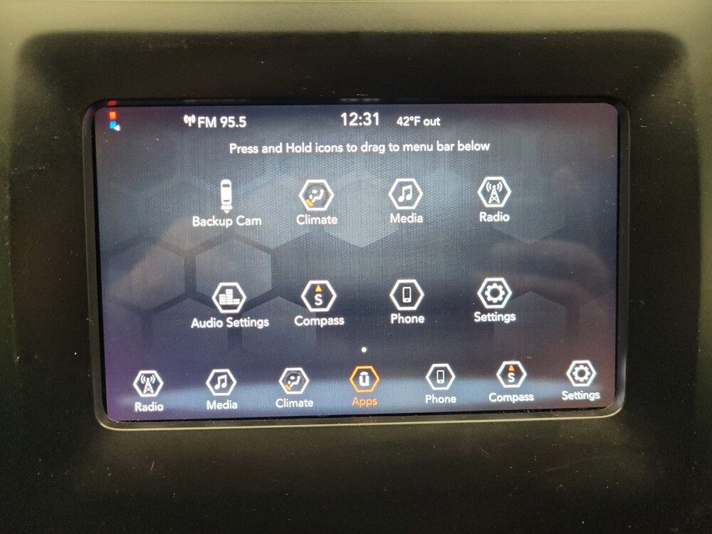 2019 Jeep Cherokee in Taylor, MI 48180 - 18137001 25
