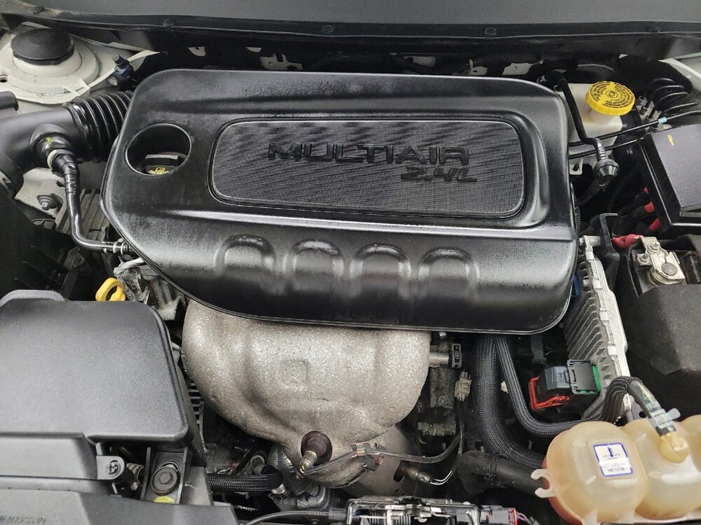 2019 Jeep Cherokee in Taylor, MI 48180 - 18137001 30