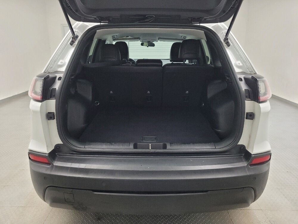 2019 Jeep Cherokee in Taylor, MI 48180 - 18137001 29