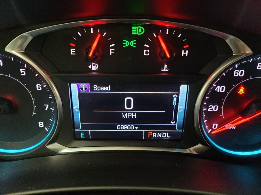 2018 Chevrolet Equinox in Taylor, MI 48180 - 18137002 23