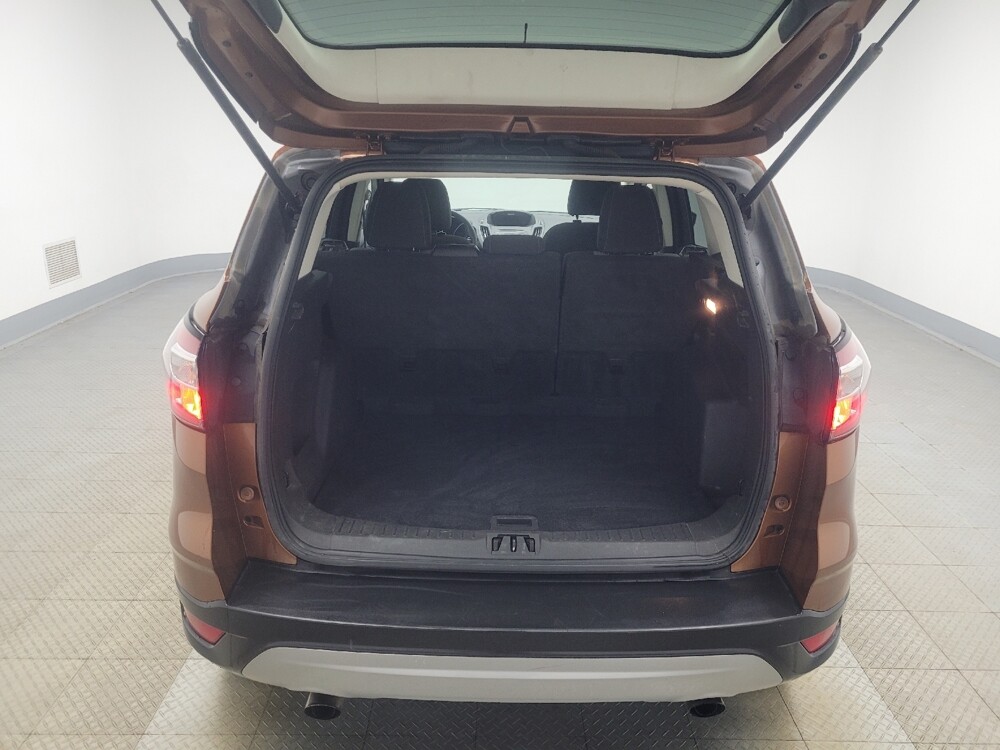 2017 Ford Escape in Ft Wayne, IN 46805 - 18137004 29