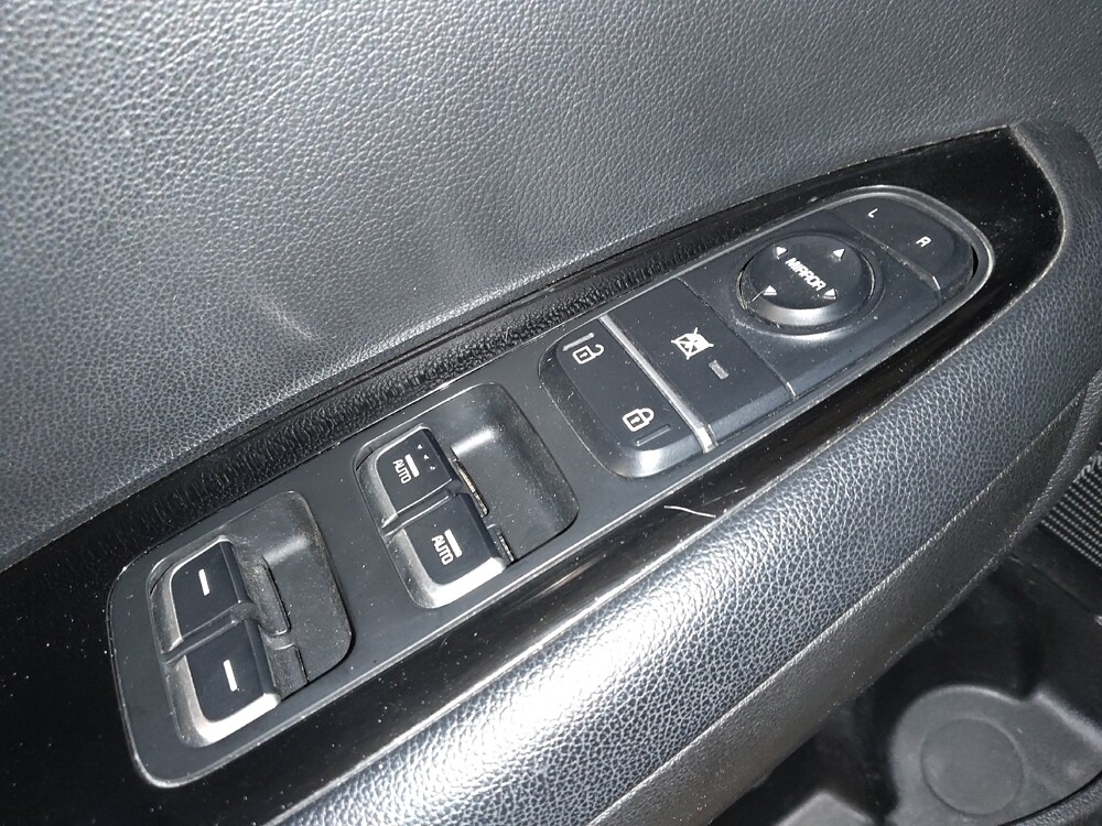 2019 Kia Optima in Jacksonville, FL 32225 - 18137005 27