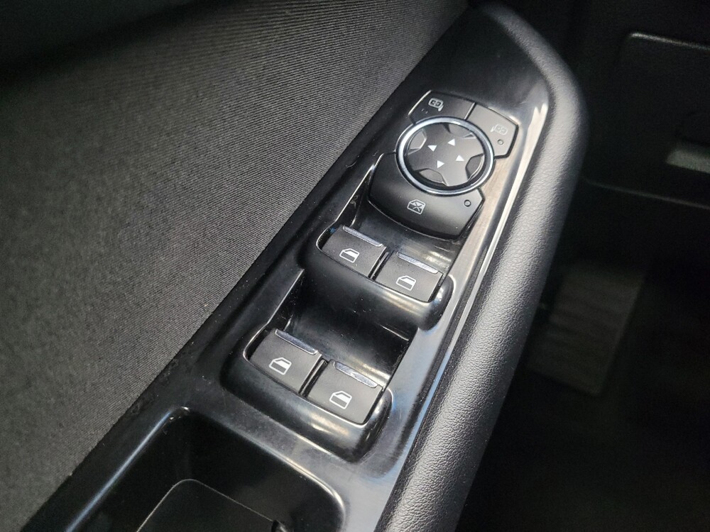 2015 Ford Edge in Highland, IN 46322 - 18137014 27