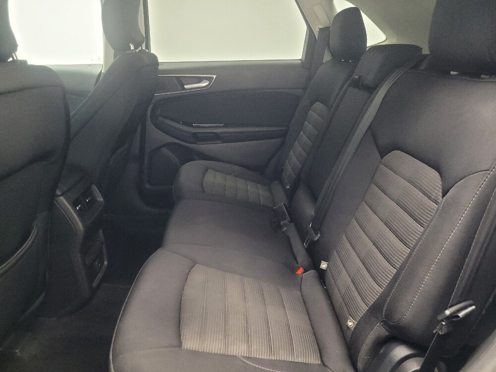 2015 Ford Edge in Highland, IN 46322 - 18137014 18