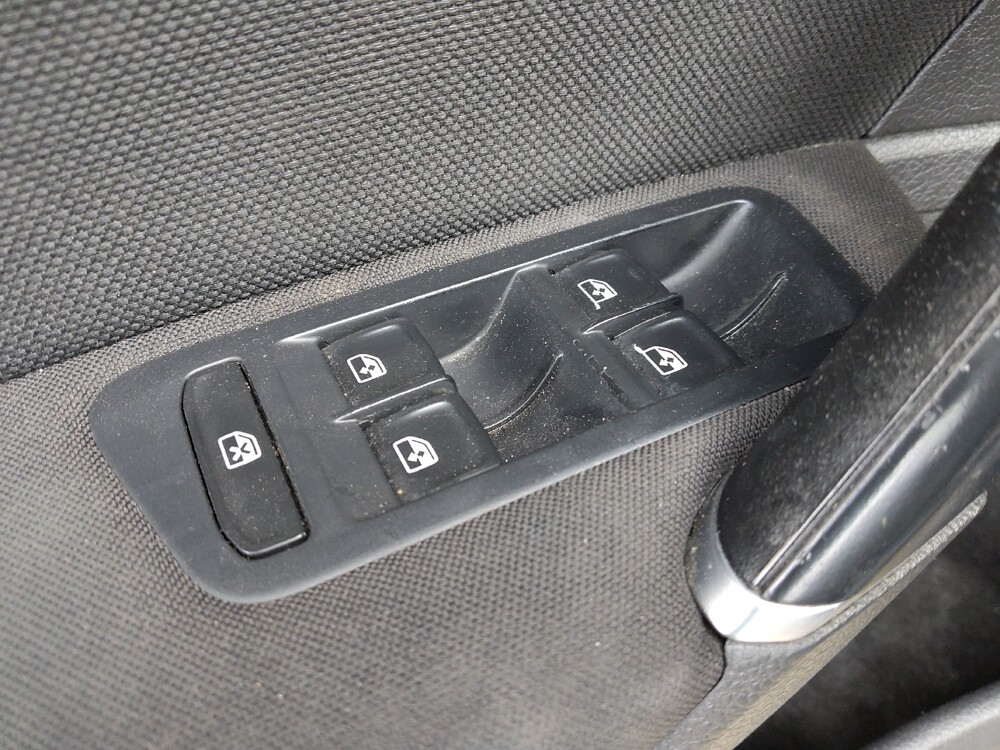 2018 Volkswagen GTI in Woodbridge, VA 22191 - 18137021 27