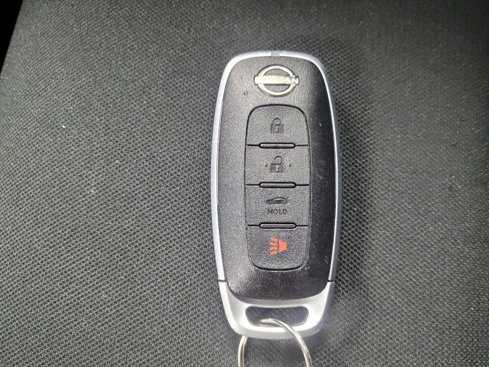 2025 Nissan Versa in Duluth, GA 30096 - 18137030 32