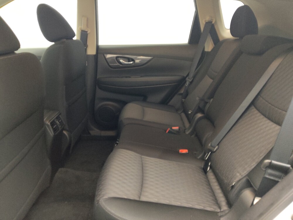 2019 Nissan Rogue in Jacksonville, FL 32210 - 18137035 18