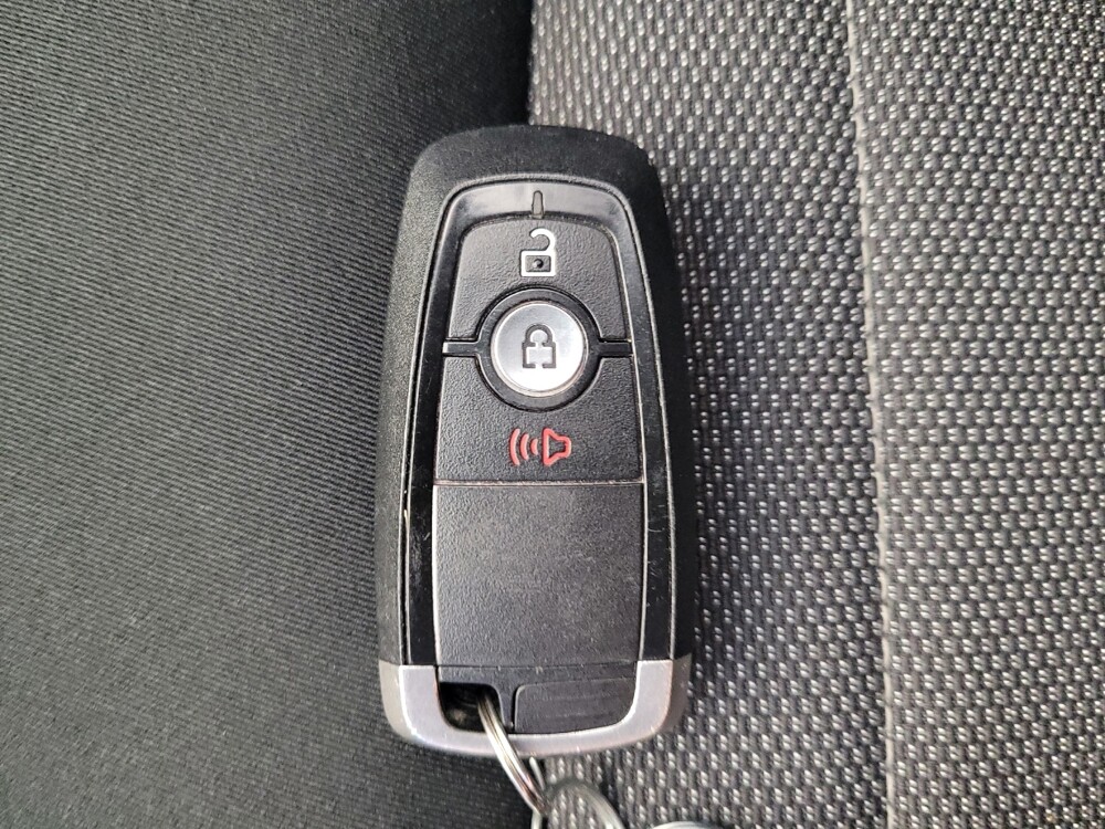 2019 Ford Edge in Maple Heights, OH 44137 - 18137049 32