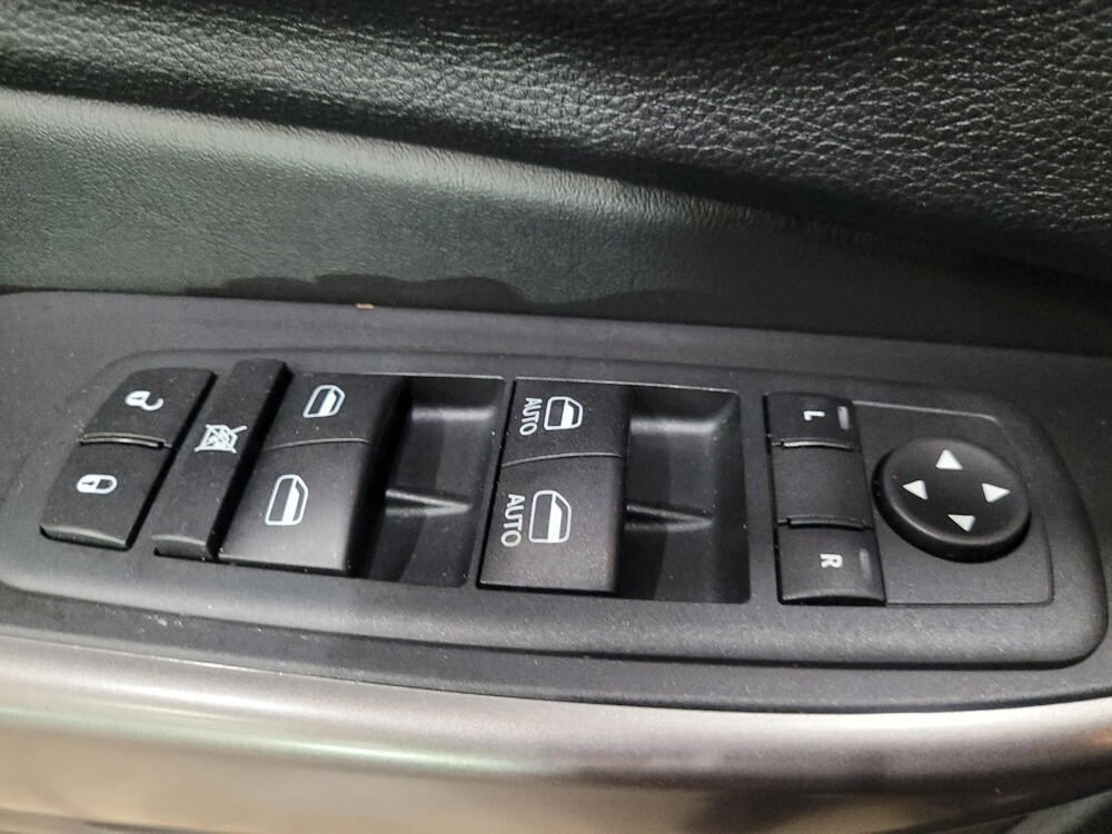 2020 Jeep Cherokee in New Castle, DE 19720 - 18137050 27