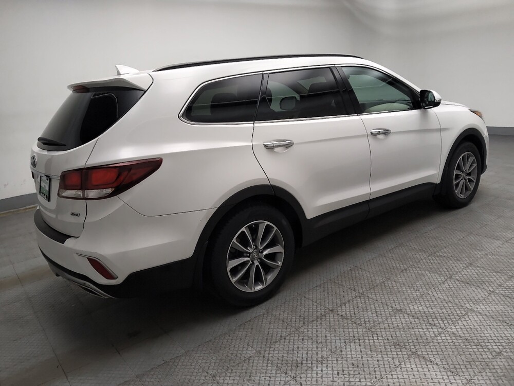 2018 Hyundai Santa Fe in Lombard, IL 60148 - 18137052 10
