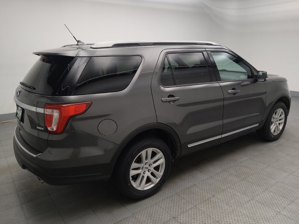 2018 Ford Explorer in Lombard, IL 60148 - 18137056 10