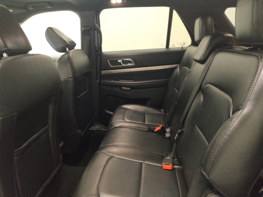2018 Ford Explorer in Lombard, IL 60148 - 18137056 18