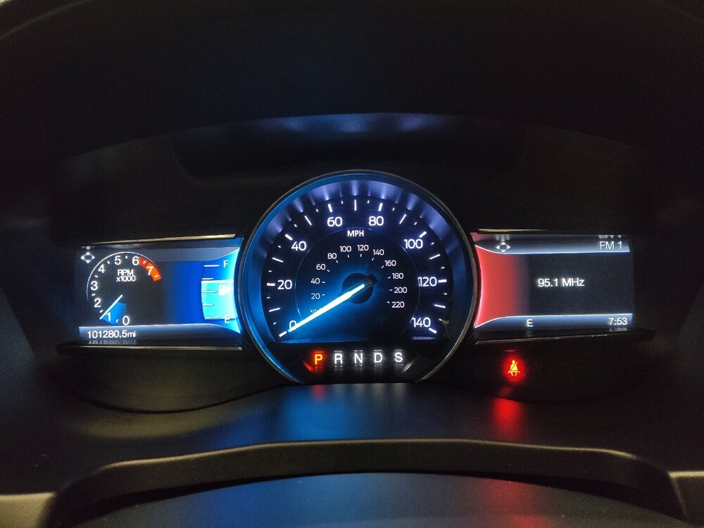 2018 Ford Explorer in Lombard, IL 60148 - 18137056 23